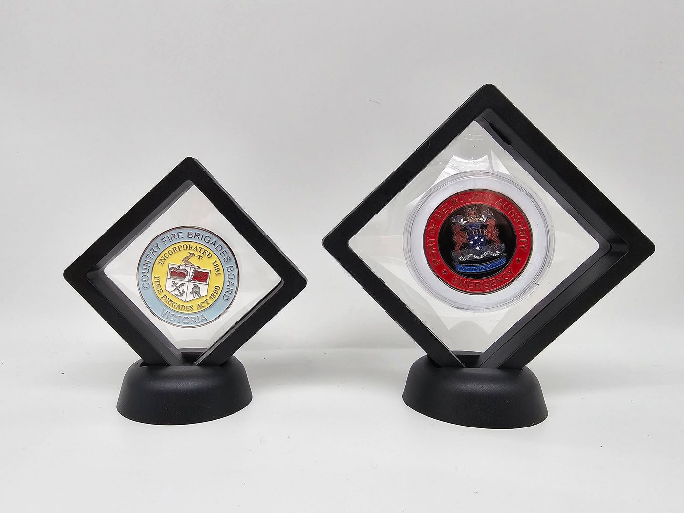 Coin Stand - floating display